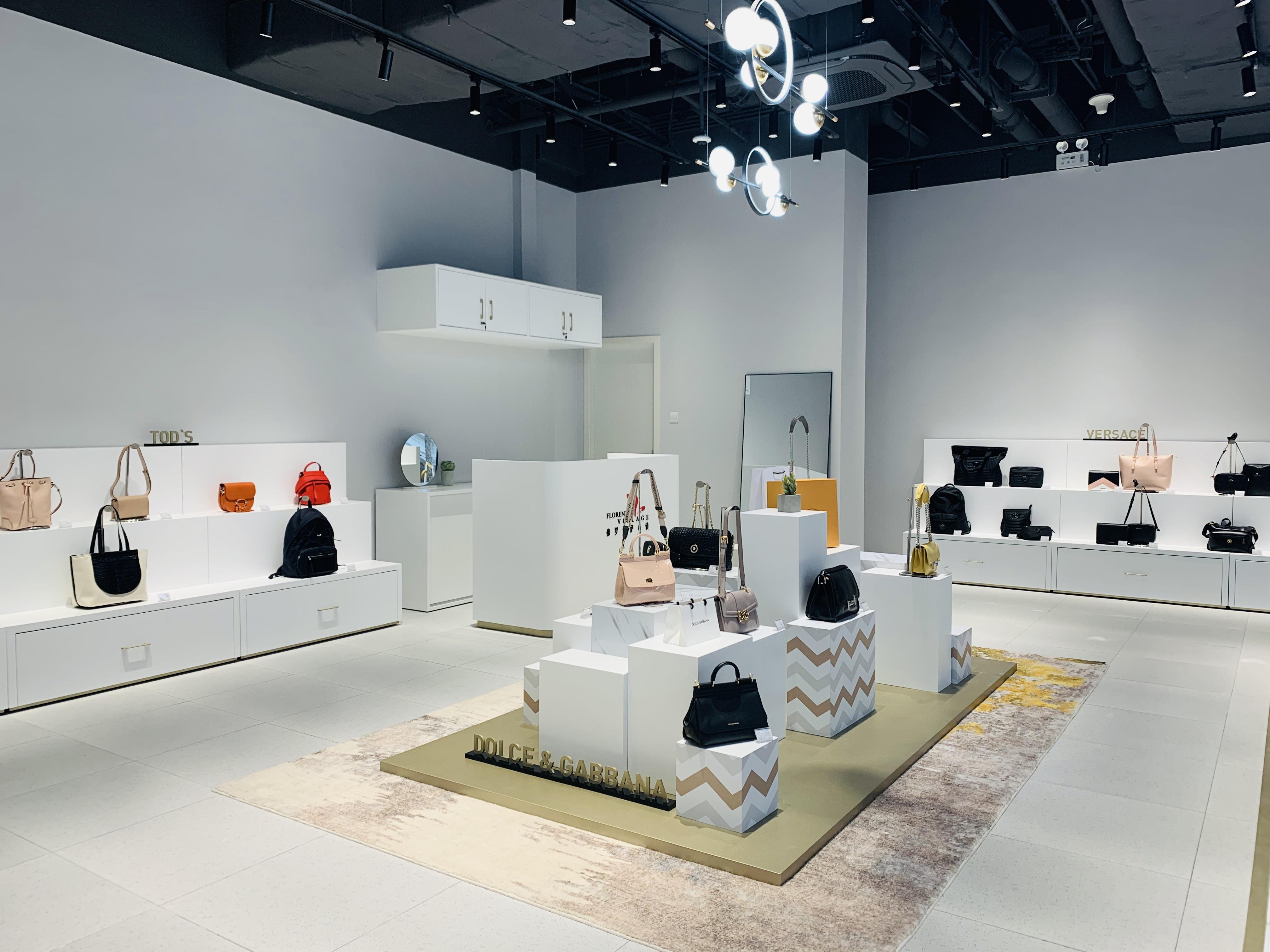 重庆佛罗伦萨小镇,重庆佛罗伦萨小镇游玩攻略