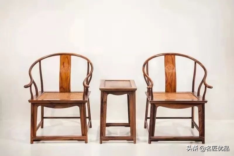 杨金荣红木大师,杨金荣红木工艺