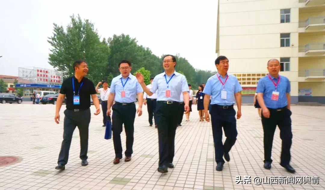 长治五中2018高考成绩喜报,山西长治五中高考2021