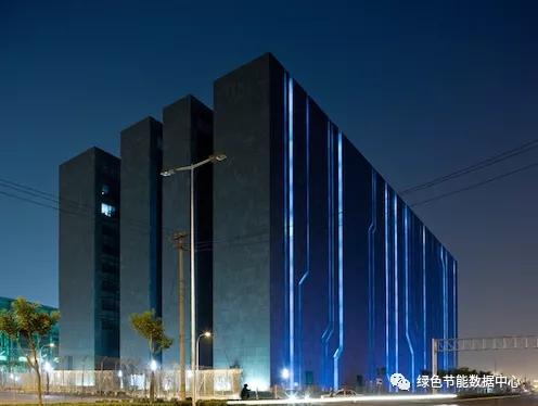 盐水冷却、反渗透、绿色屋顶？盘点全球十大最不可思议的数据中心
