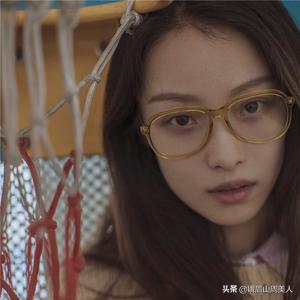 戴眼镜总被吐槽像“憨憨”？先别生气，可能是你就没挑对眼镜