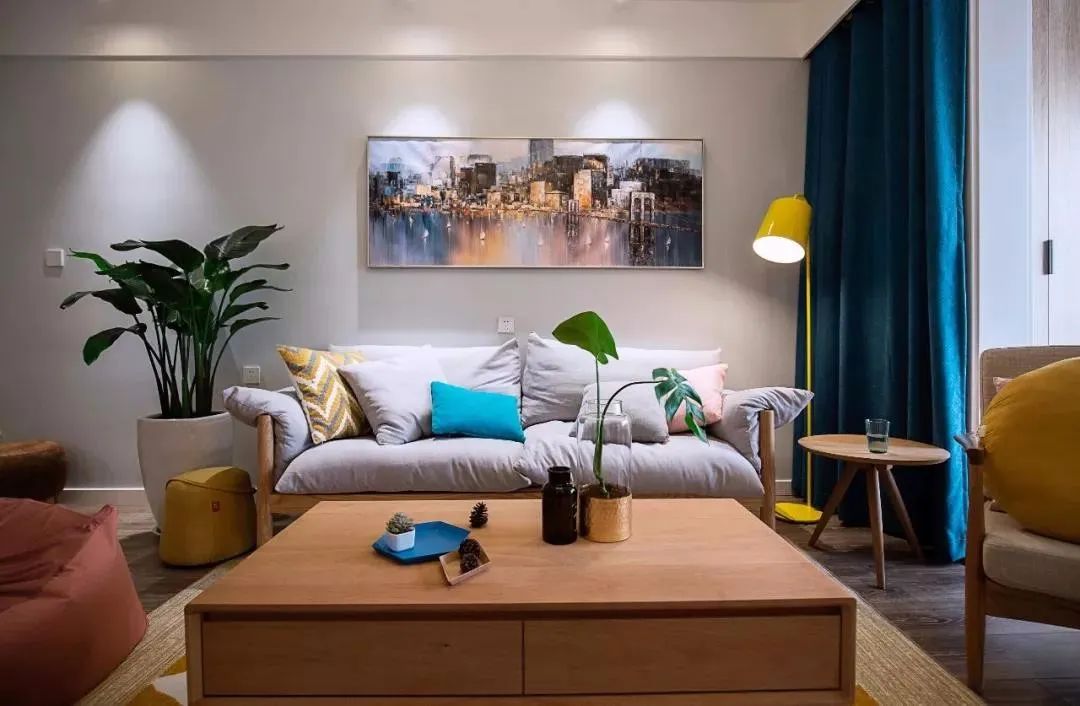 当新裤子遇上小怪兽，只有宜家才能拯救