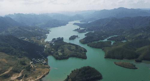 外省旅游团探秘广西巴马长寿之旅,巴马旅游探索巴马的奇妙之旅