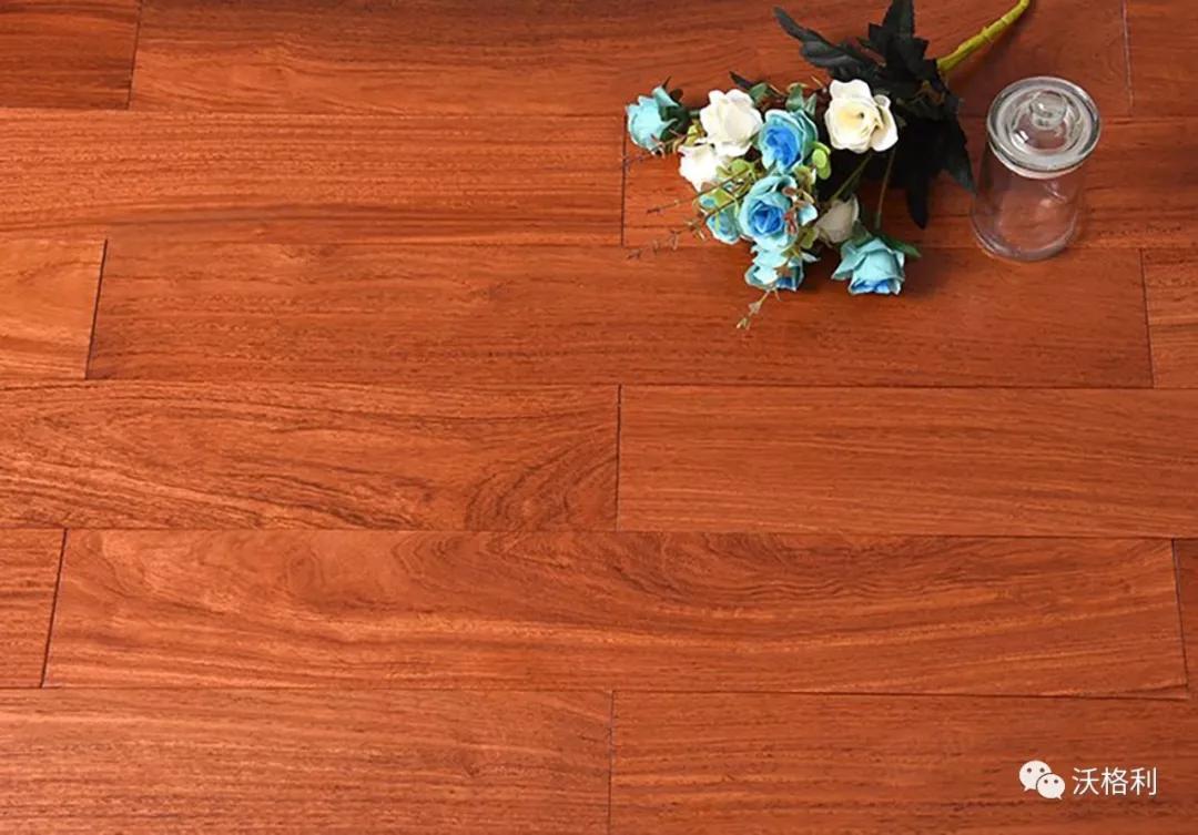 沃格利红国标红木地板,大果紫檀木地板