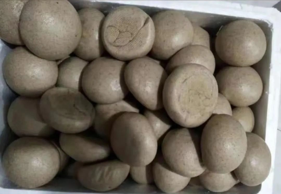 一生的馒头情缘，退休后我开了一家蒸馍店