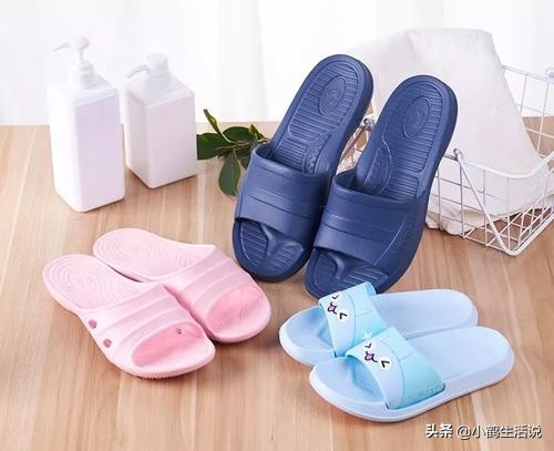塑料拖鞋穿久了臭味怎么去除,为什么拖鞋穿久了有一股臭味