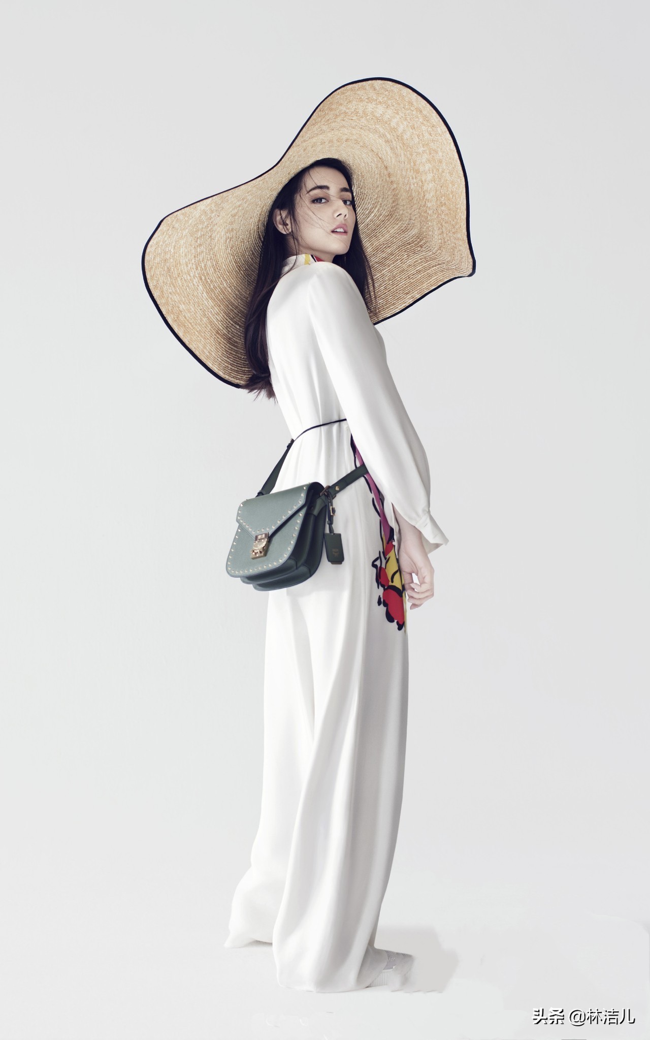 适合赵丽颖脸型的帽子,赵丽颖脸型适合戴的帽子