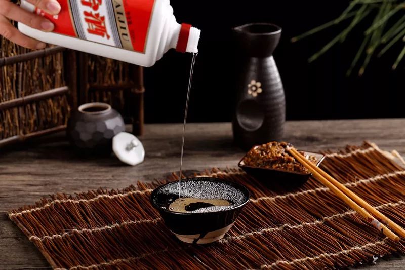 酒后头痛呕吐,为什么酒后头痛