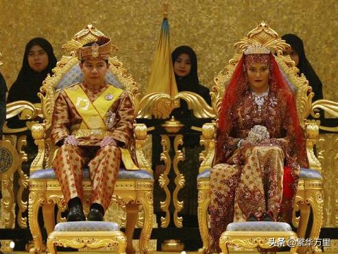 东南亚的超级富国,文莱只有40多万人,一月工资多少钱?