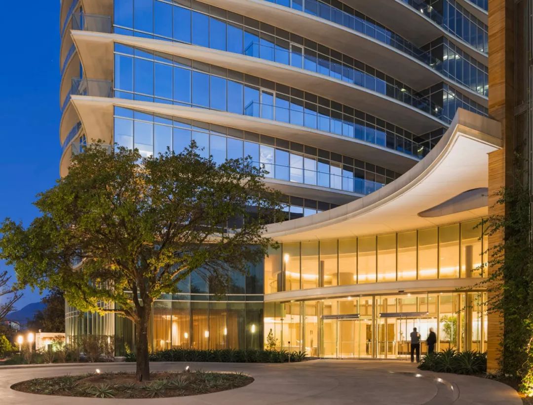 西萨佩里的死因,西萨佩里怎么死的