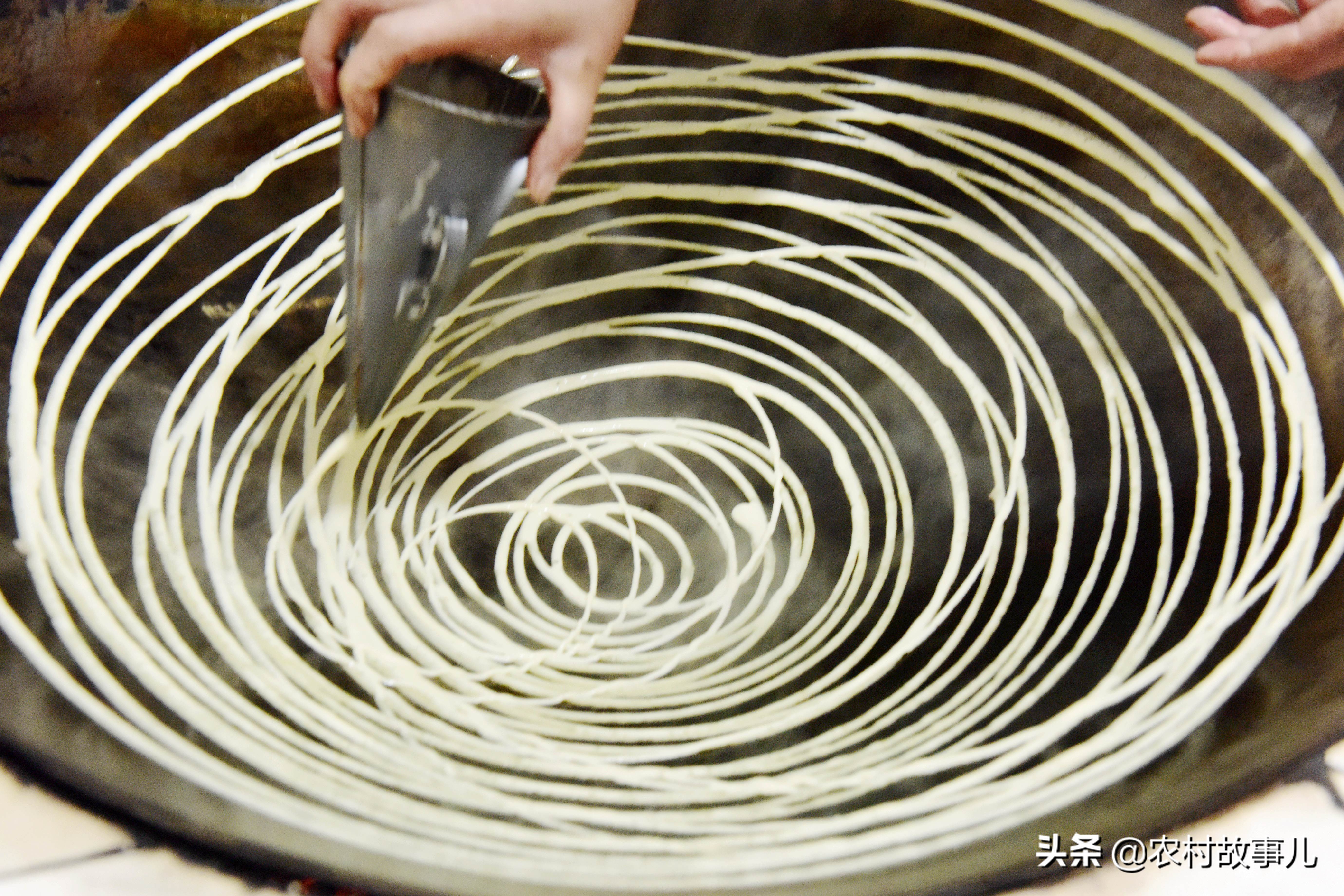 适合女生做的低成本美食生意,农村姑娘每天都做什么赚钱