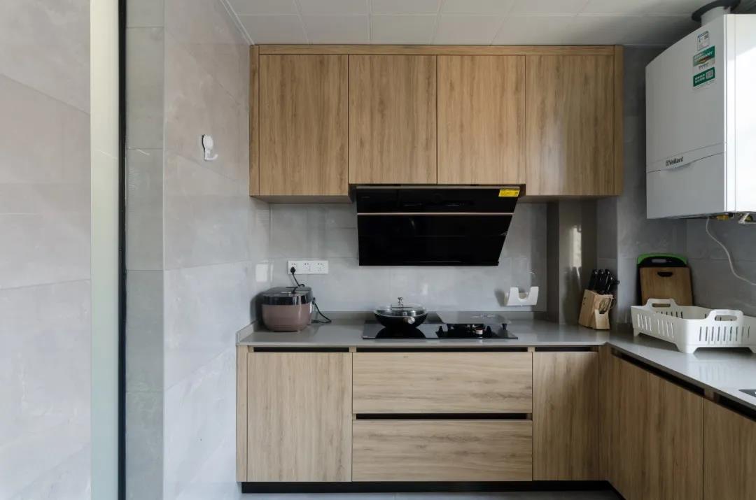 油烟机应该选顶吸还是侧吸,油烟机要侧吸好用还是顶吸好用