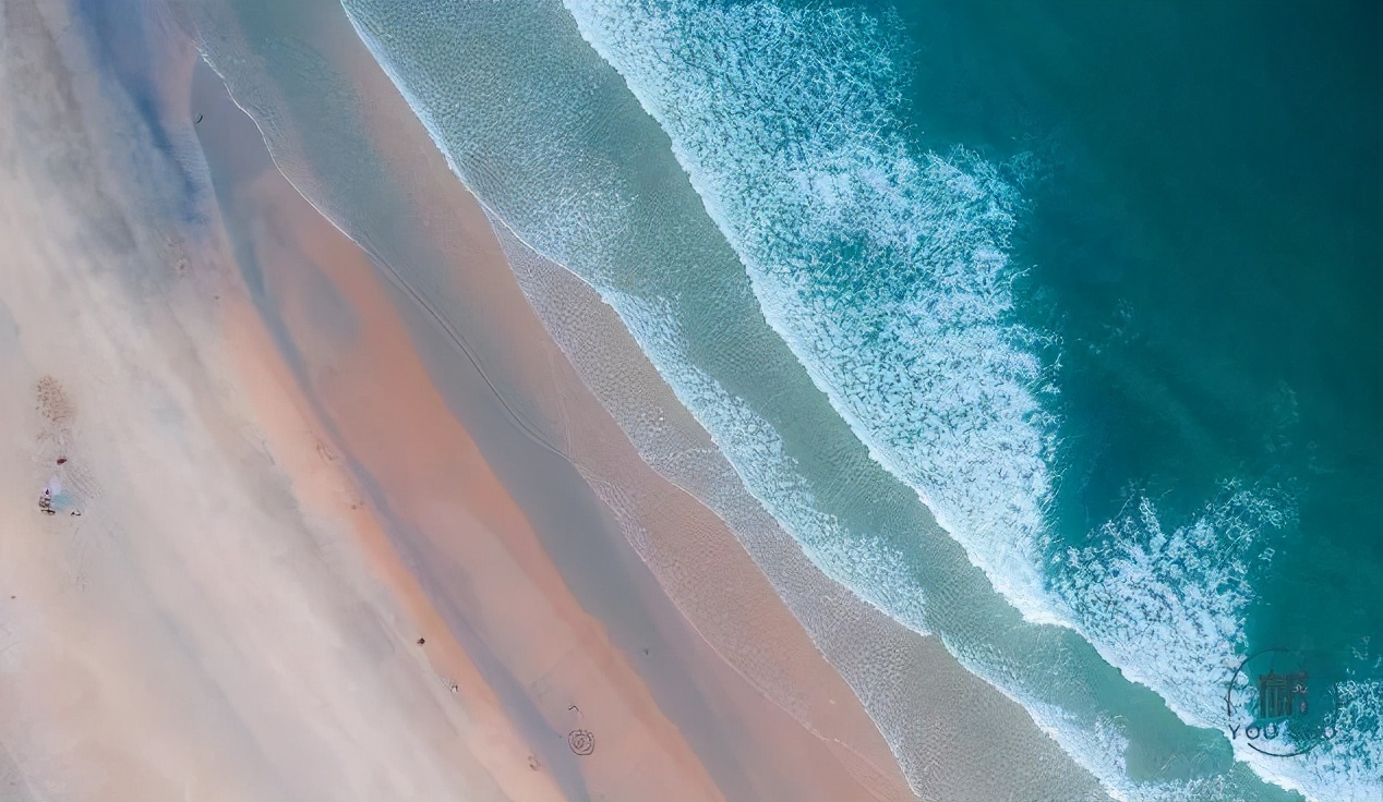 人这一辈子一晃就老了别自寻烦恼,人一晃就老了时光匆匆