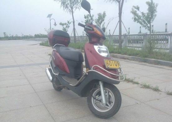 铃木踏板qs125t-a,铃木踏板qs125t通病