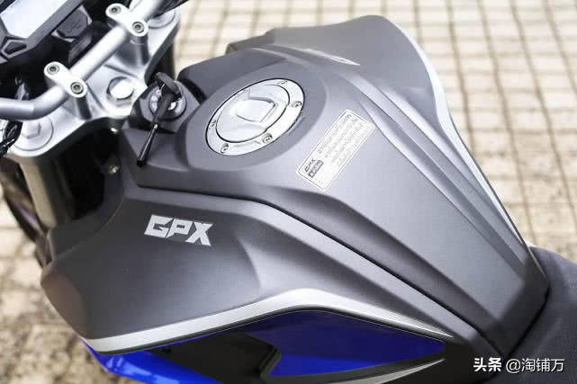 无极200rr摩托车,无极200r街车