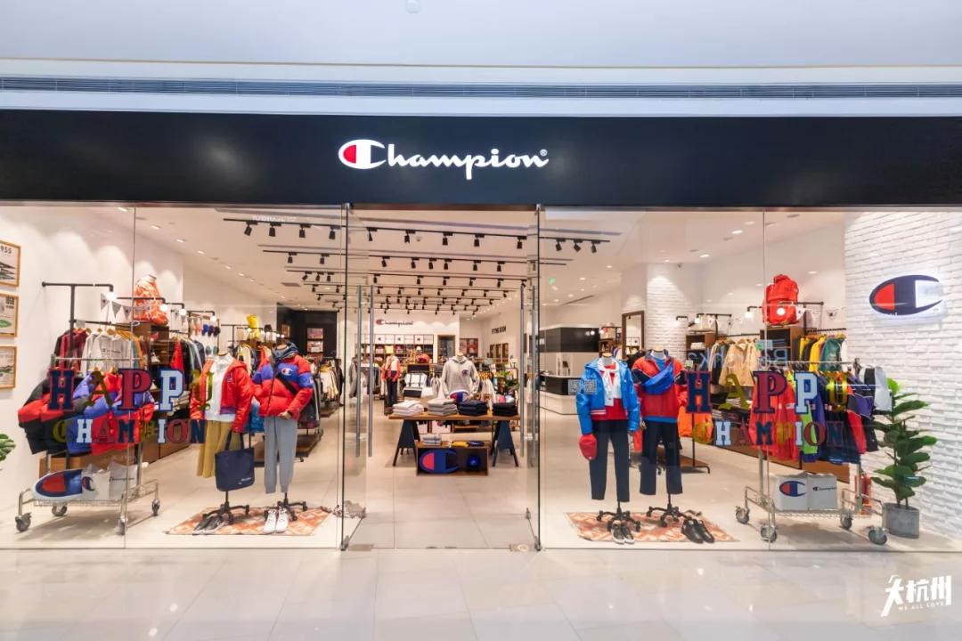 在杭州遇见紫禁城!宫灯前祈福、畅音阁迎新!来这里过故宫中国节