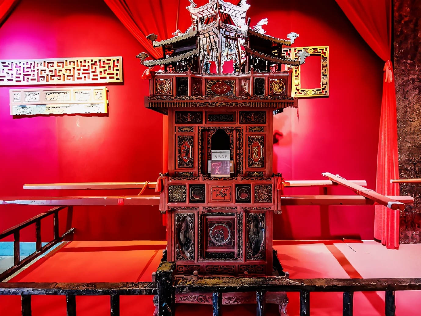 新安江山水画廊景区村落,漳潭古村