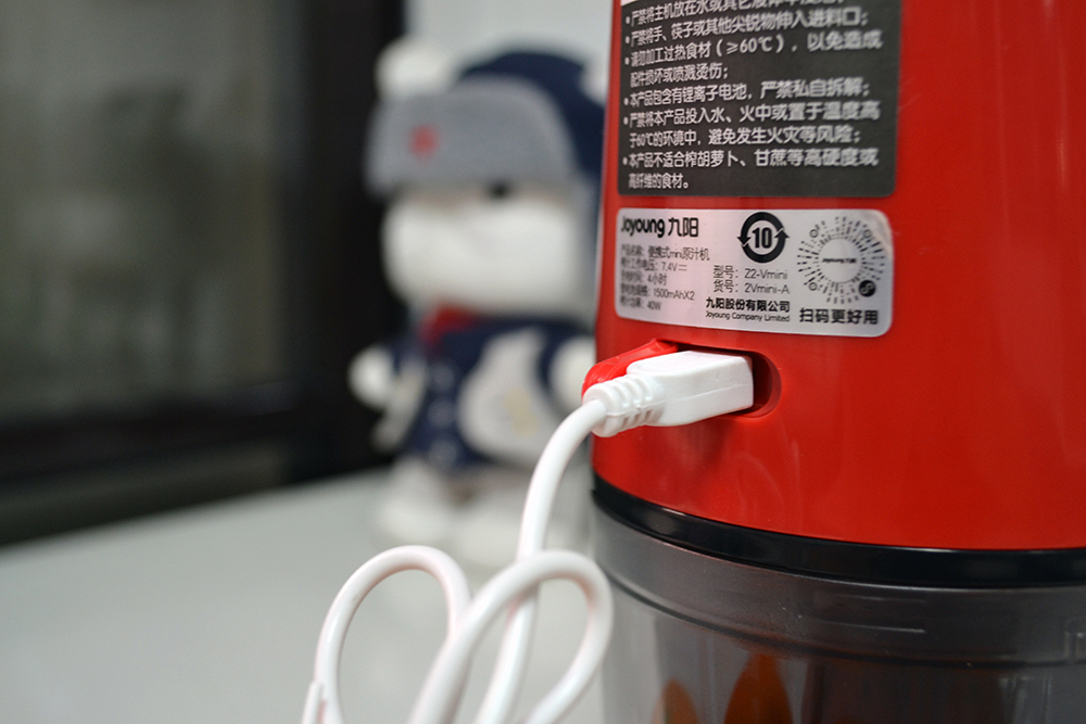 九阳原汁机v82和v18a哪个好,果汁机榨果汁家用九阳