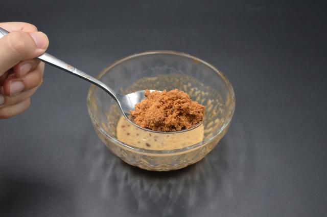 灭蟑螂最有效的方法红糖和香蕉,白糖驱蟑螂最有效的方法