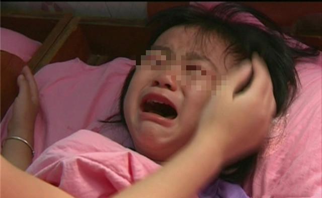 孩子喊屁屁疼怎么回事,三岁女宝宝喊小便处疼怎么办