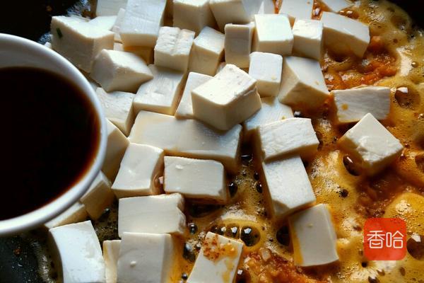 黄体酮是让姨妈量增多的吗,吃什么黄体酮会帮助来月经