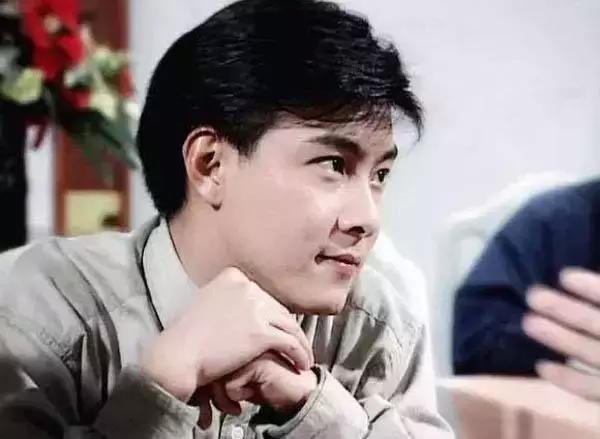 张卫健自曝入行史最新消息,张卫健啥时候开始光头