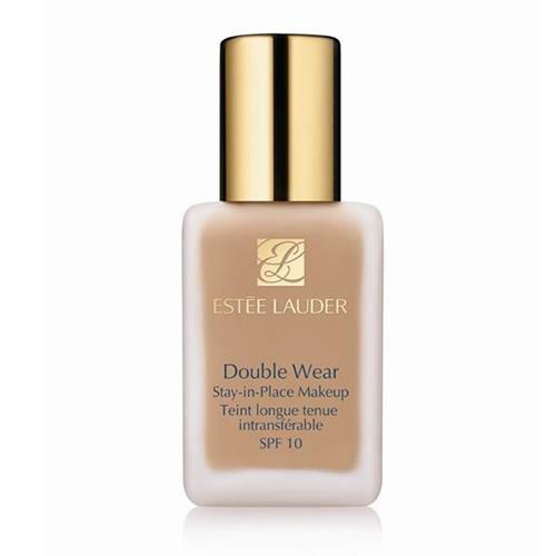 用哪种粉底液可以让肌肤变得自然光滑,同时又有素颜的质感呢?