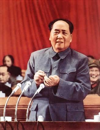 “公者千古,私者一时”,这是对毛*东泽**一生艰苦朴素的崇高评价