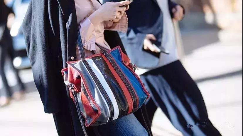 皮质好一点的轻奢包包推荐,皮质最好的包包