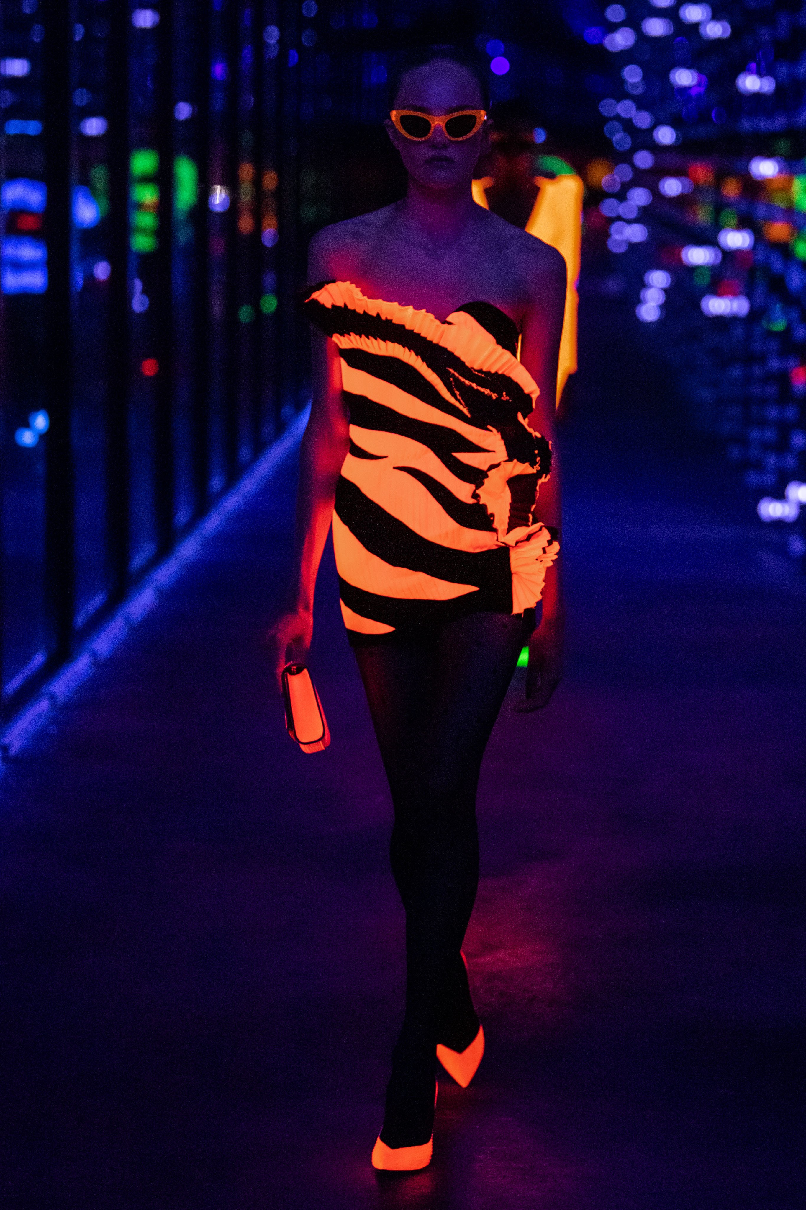 ysl是什么做成的,ysl是一个怎样的品牌