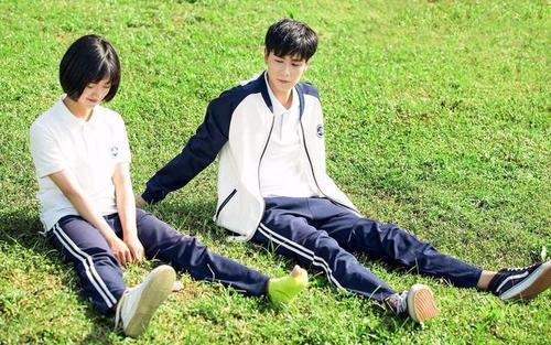 早恋是不是早熟的表现,高中生会出现哪些症状