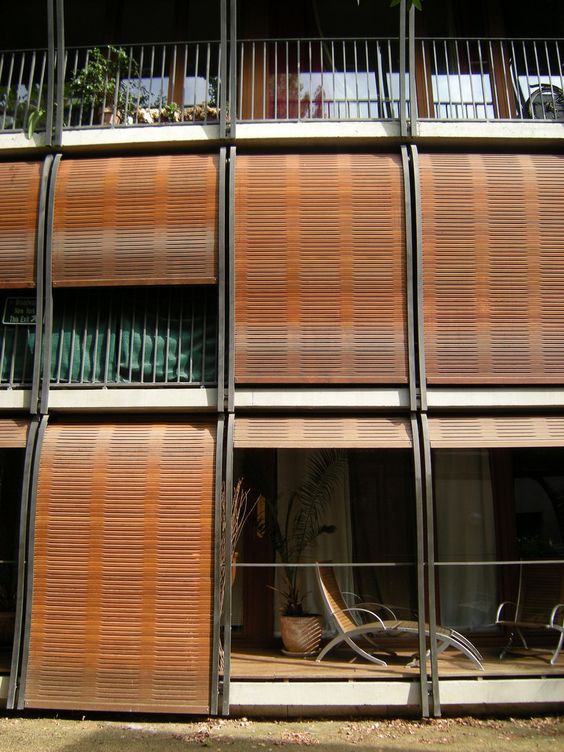 装修阳台可以做玻璃窗吗,阳台玻璃窗遮阳隔热最好的方法