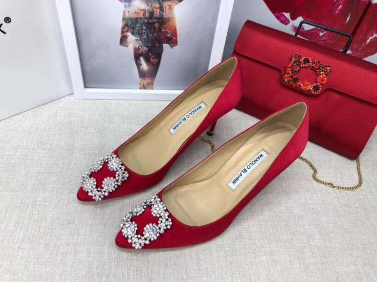 春天该穿什么高跟鞋,永不过时的高跟鞋有哪些