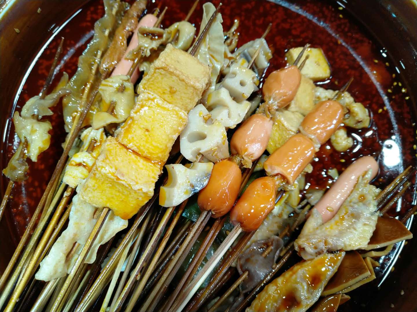 来成都必吃的十大小吃有哪些,外地人来成都必吃的十大小吃