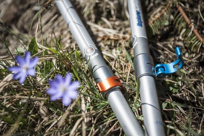 登山杖登山的时候的正确使用方法,登山杖怎么正确使用