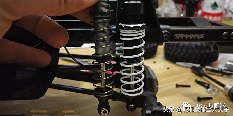 trx4新款和老款区别,爆改xt4凯迪拉克排气