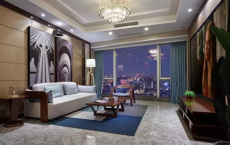 成都全景落地窗酒店推荐,成都高层观景酒店推荐