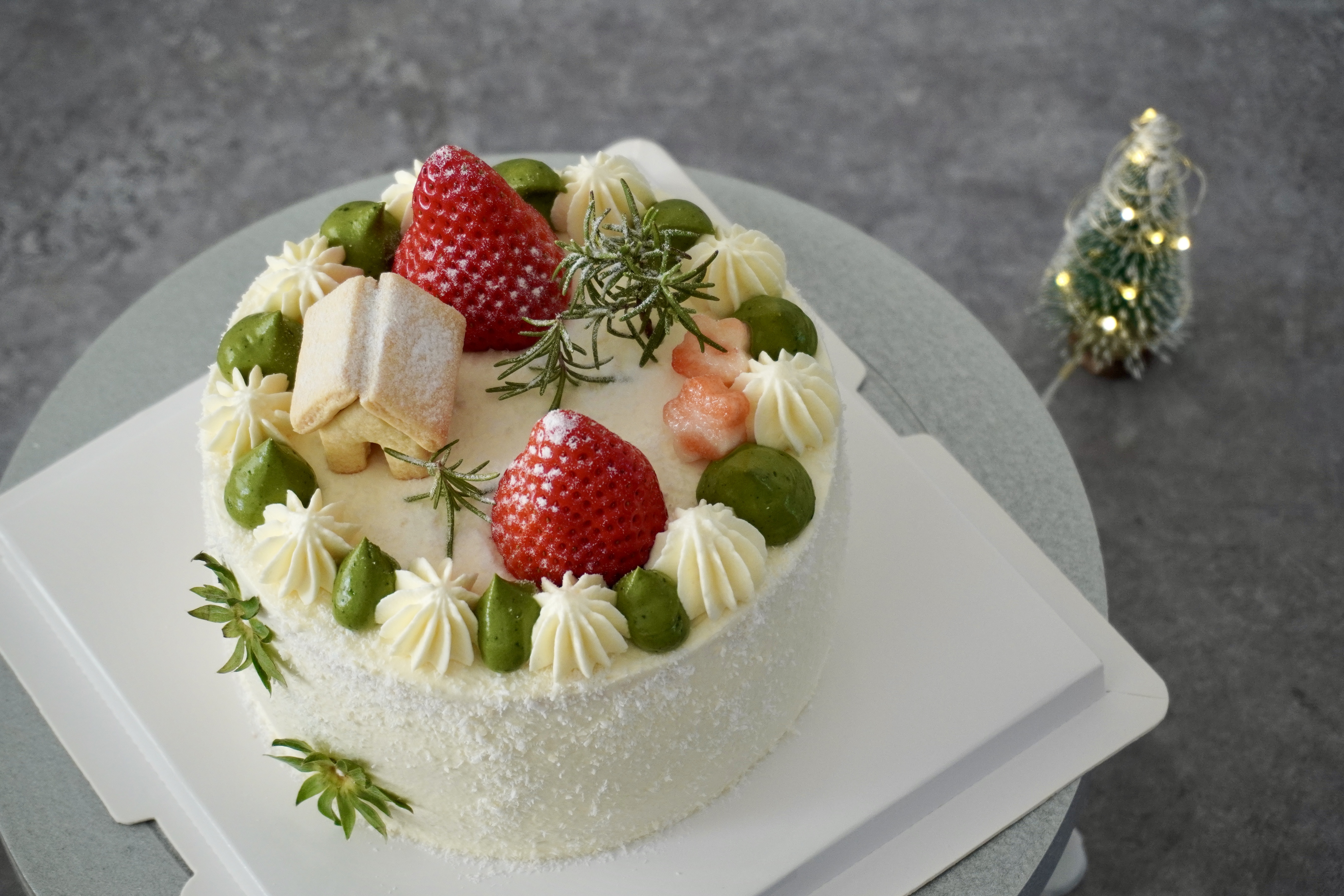 8寸蛋糕抹面用多少奶油,奶油蛋糕抹面一刀收教程