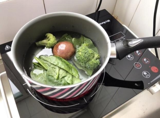 儿童出牙期可以吃米糊吗,宝宝长牙齿吃什么米糊