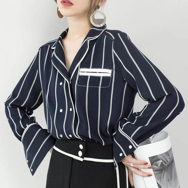 偏胖的女生怎么穿才有高级感,微胖女生穿细竖条纹还是宽条纹