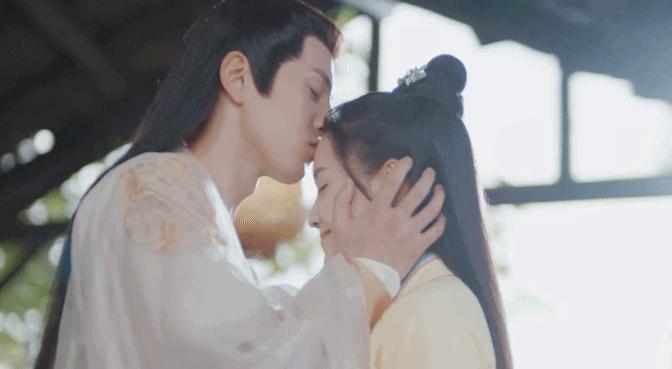 走起文化甜宠网剧《这丫环我用不起》开播,荣登网剧多榜第一