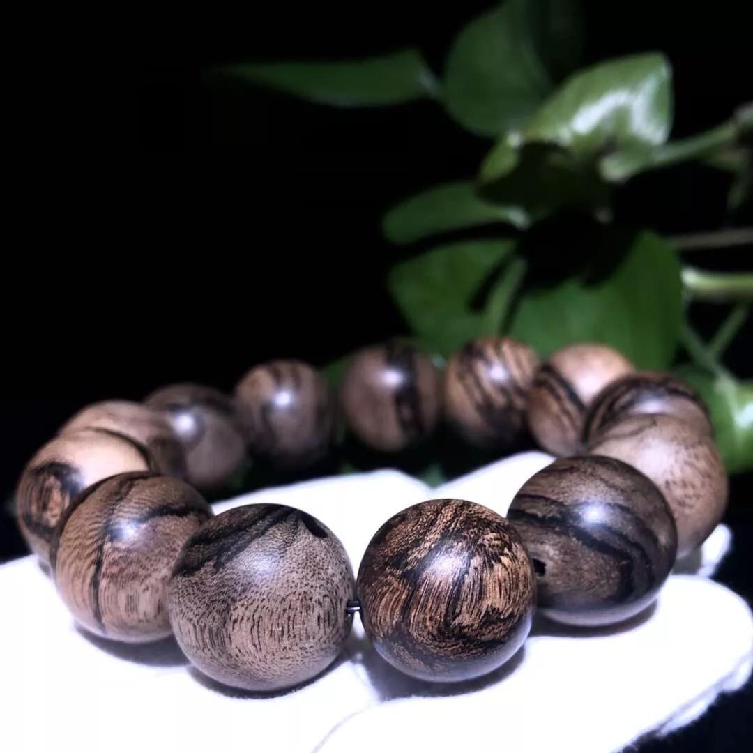 越南芽庄的沉香有什么特点,越南芽庄沉香好物分享