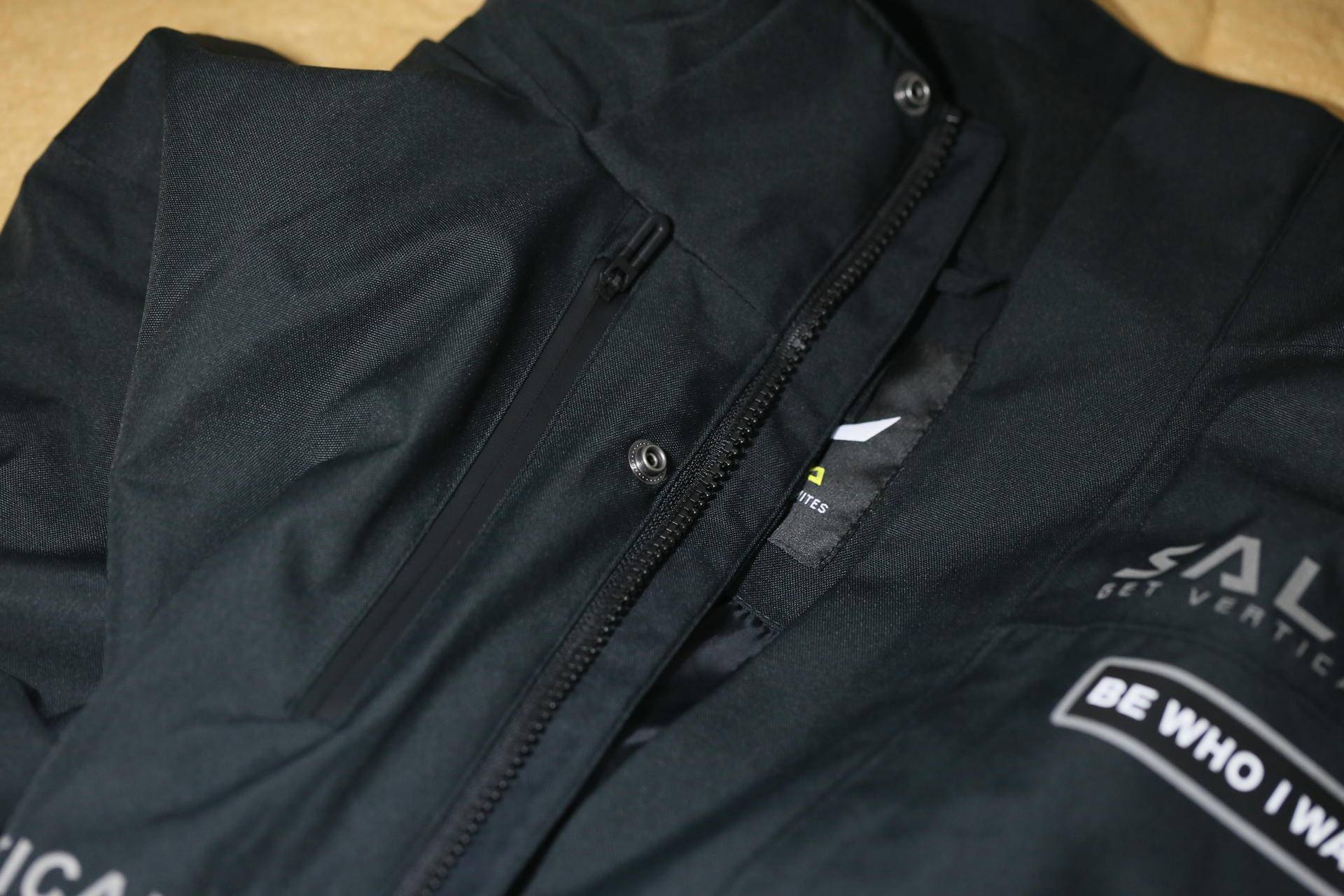 冲锋衣三合一好看的推荐,沙乐华冲锋衣怎么样