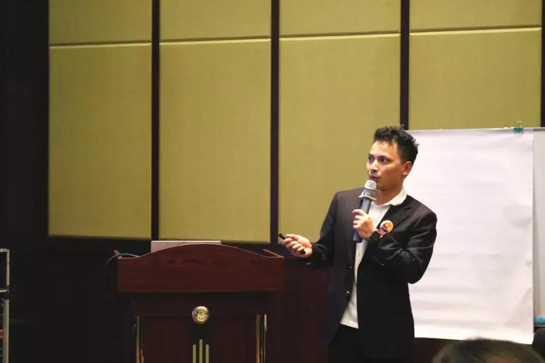 中大时代华商研修班,华商mba同学会是什么