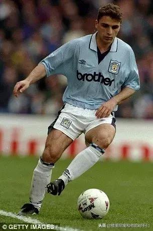 从夏普到世嘉，从德国好顺到库尔斯啤酒：英超豪门球衣广告的变迁