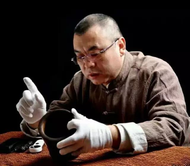 王连勤讲黄花梨,如何鉴别黄花梨和紫檀