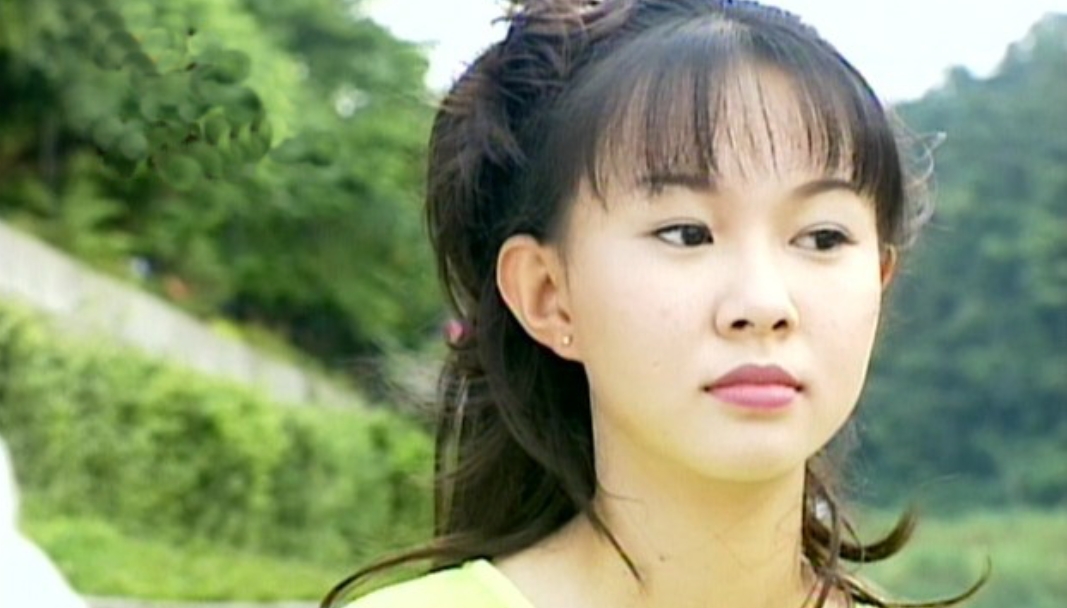 《爱情总在幻灭时最美》,卓依婷歌曲名串烧,也是一个凄美的故事