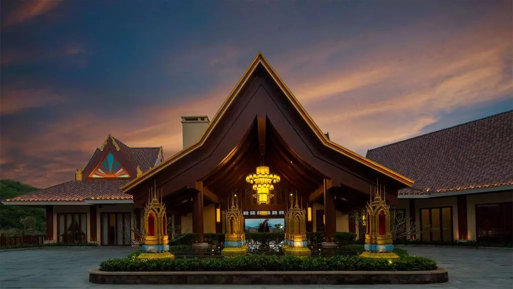 三亚高端酒店一线海景房推荐,三亚市区值得去住的别墅酒店