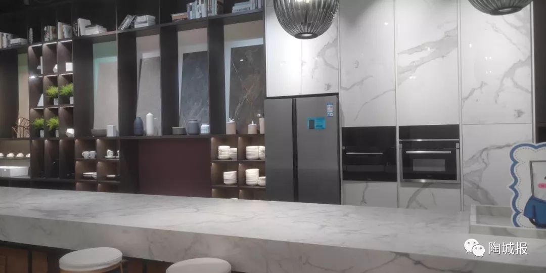 开宝马、吹萨克斯卖瓷砖！20位经销商谈如何扭转市场逆境