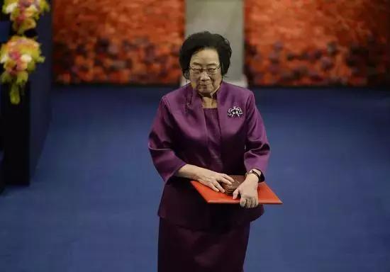 青蒿素屠呦呦红斑狼疮,屠呦呦青蒿素治疗红斑